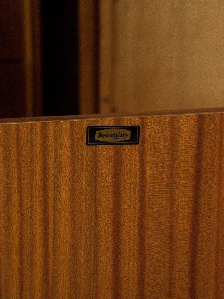 margaret-enfilade-teck-310-10