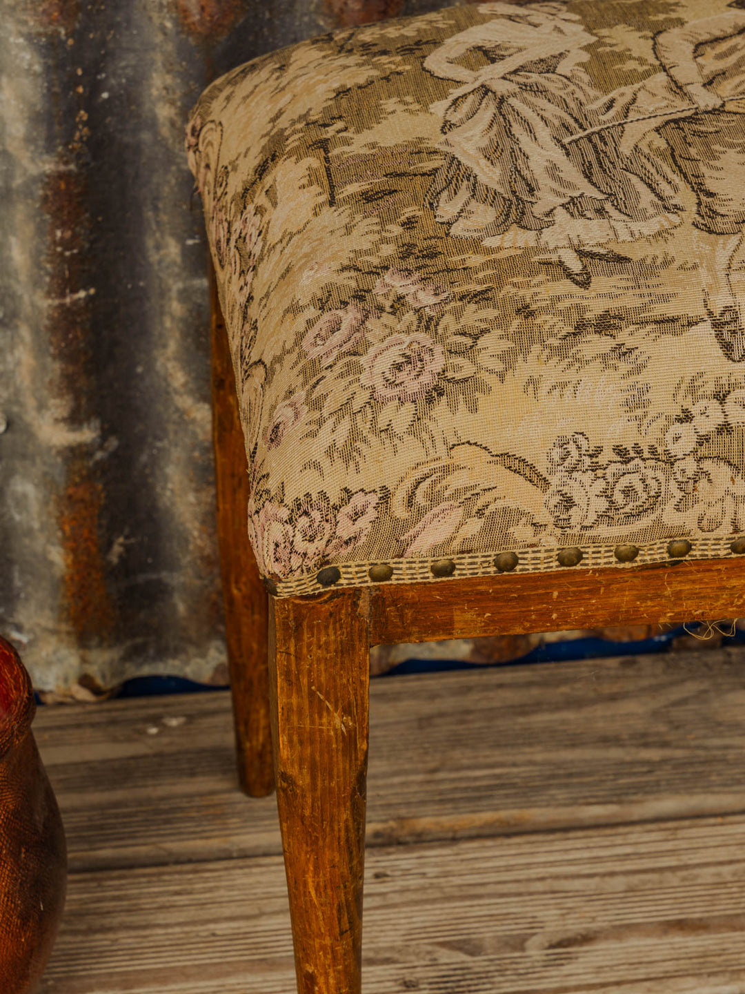 regis-tabouret-bois-1614-4