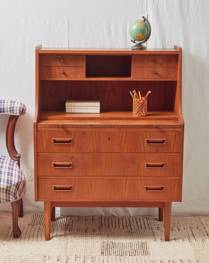 honore-secretaire-teck-137-1