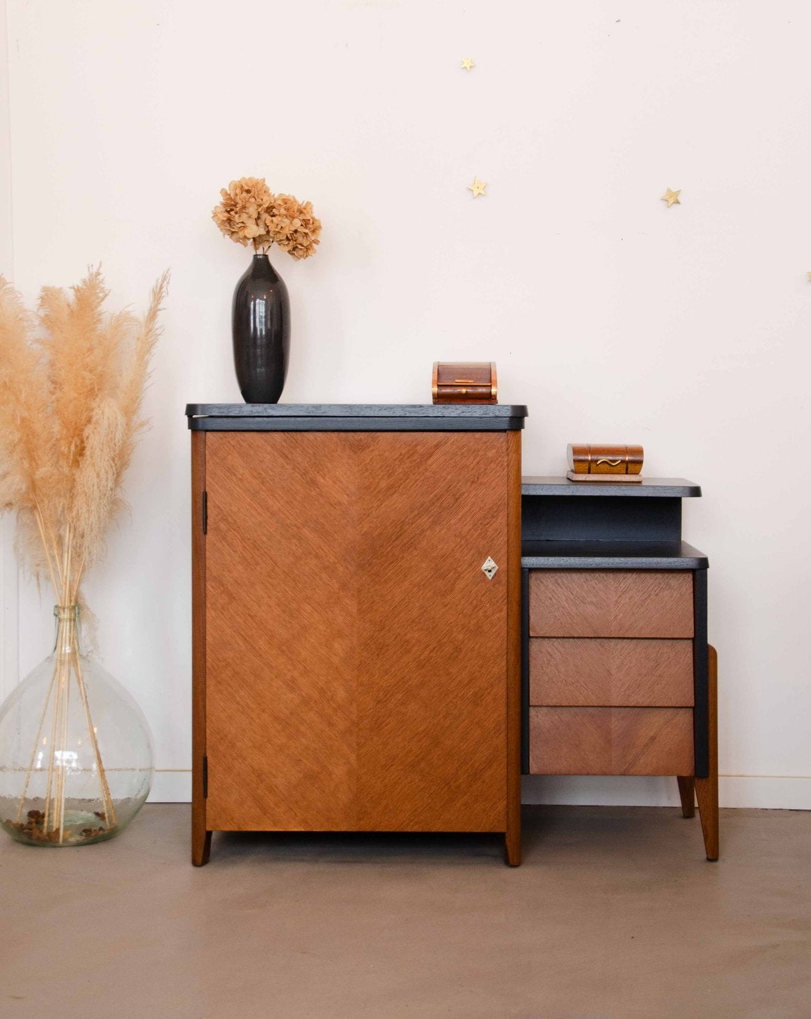 Our vintage furniture and second-hand furniture