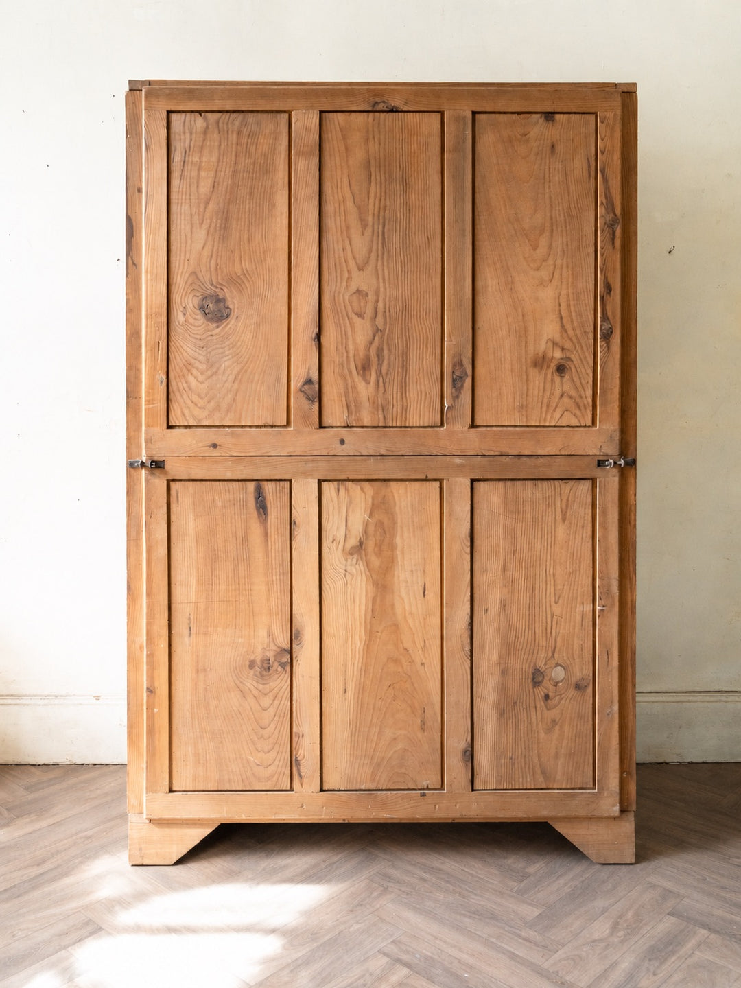 blandine-armoire-bois-498-18