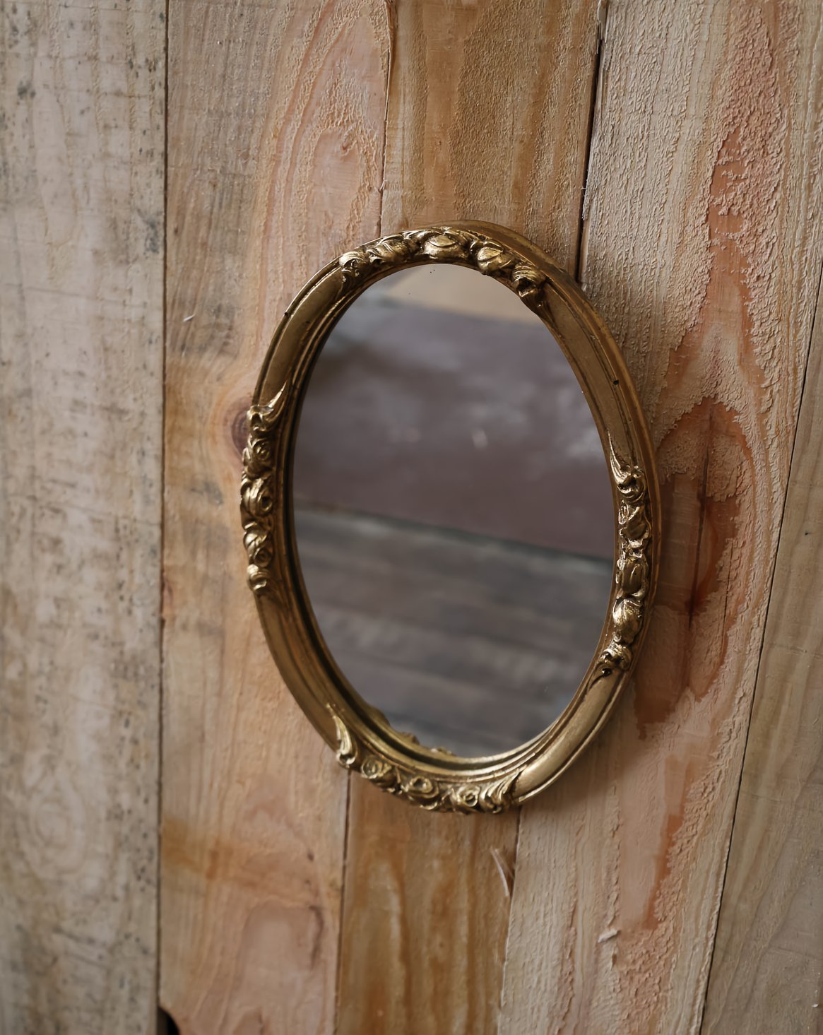 Our second-hand decorations