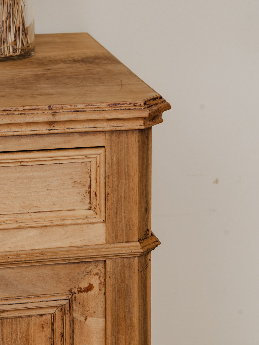 gilbert-buffet-noyer-1572-7