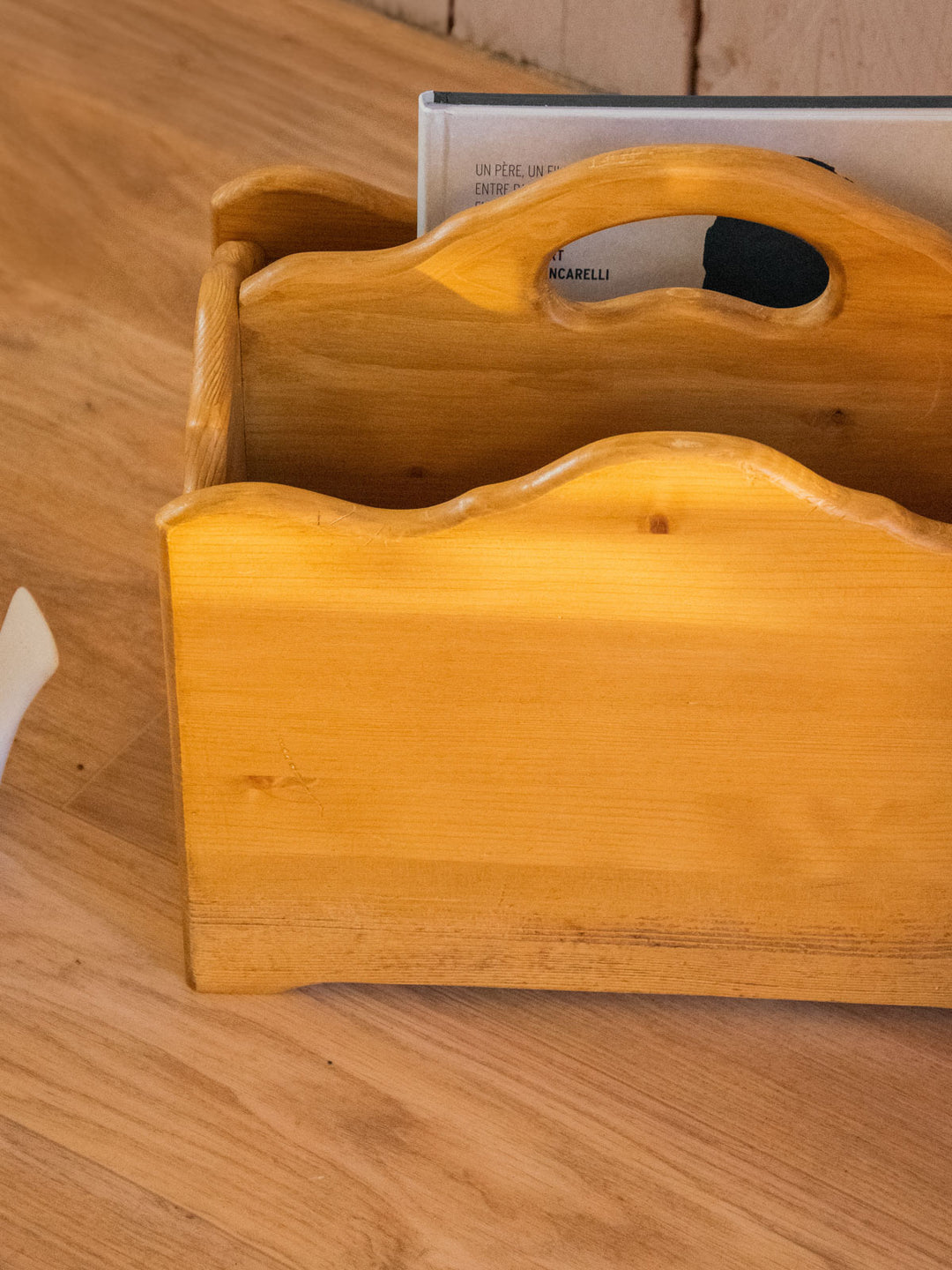 marius-porte-revue-bois-215-2