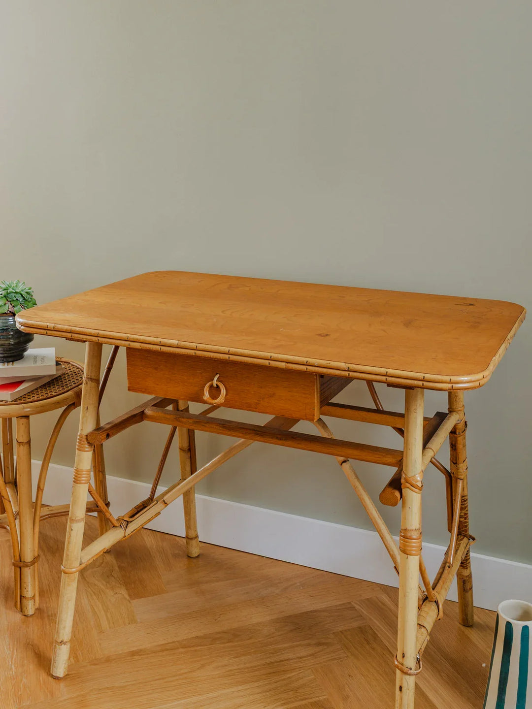 edouard-bureau-rotin-555-6