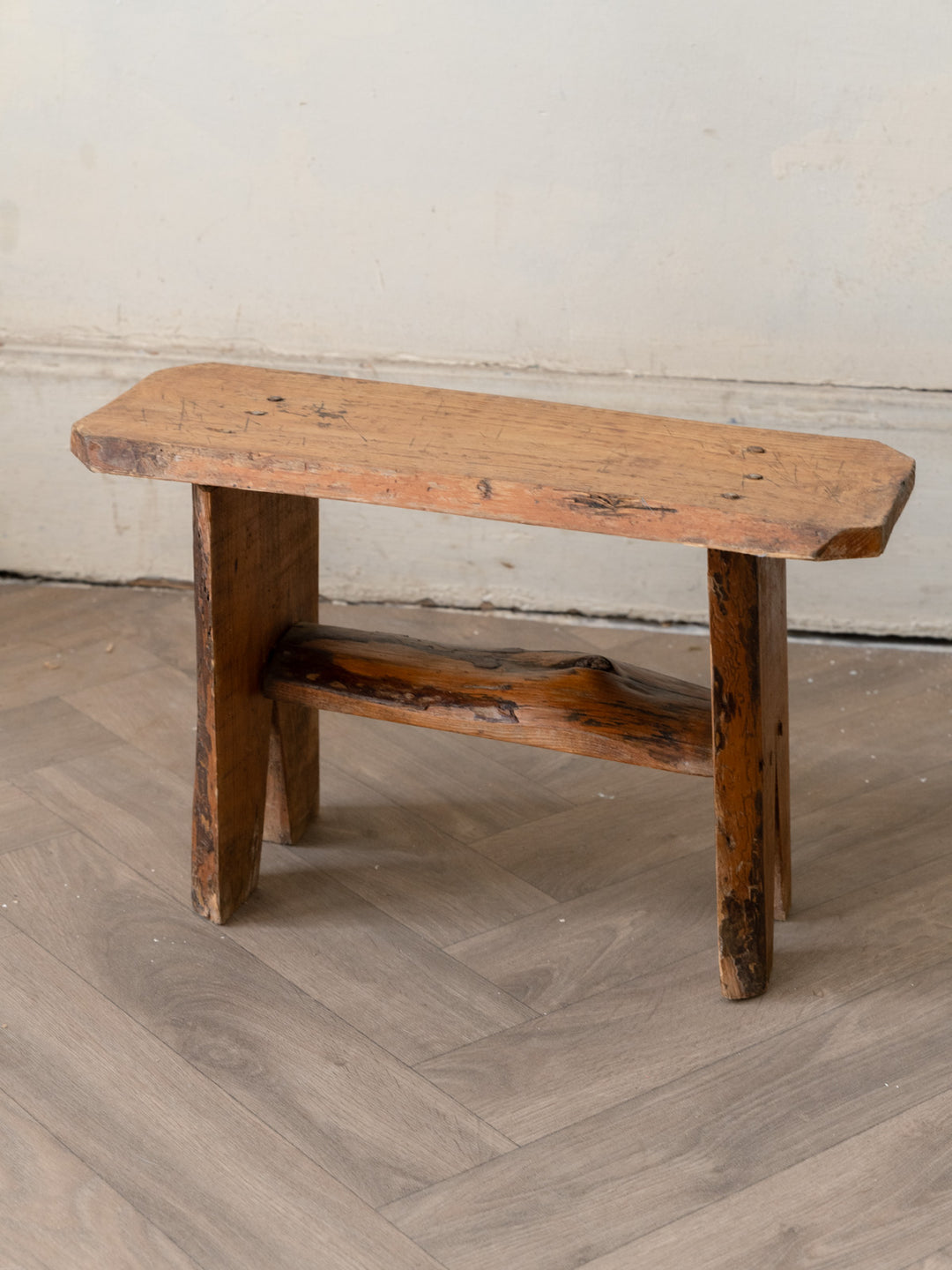 regis-tabouret-bois-1533-3
