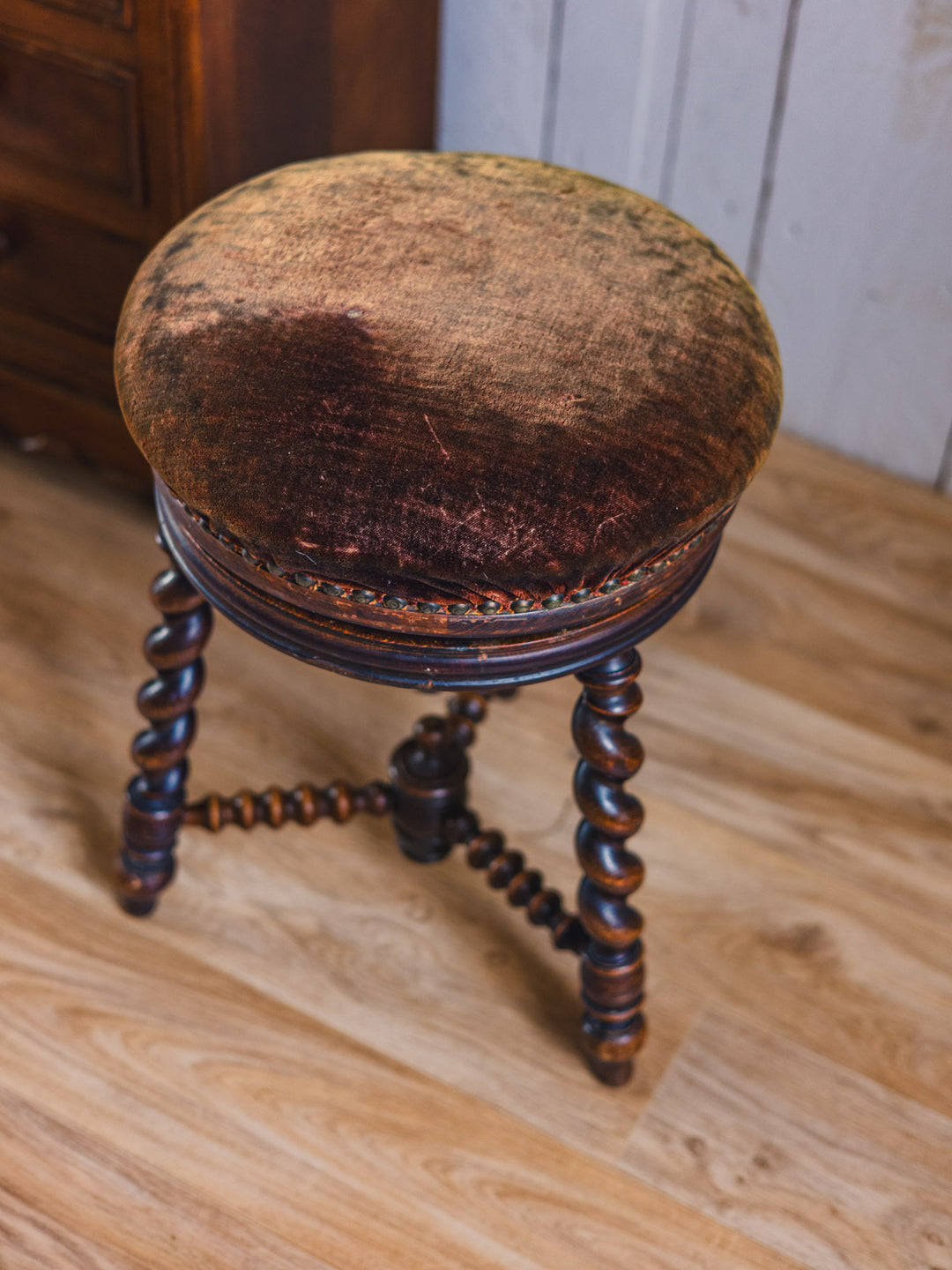 regis-tabouret-bois-791-5