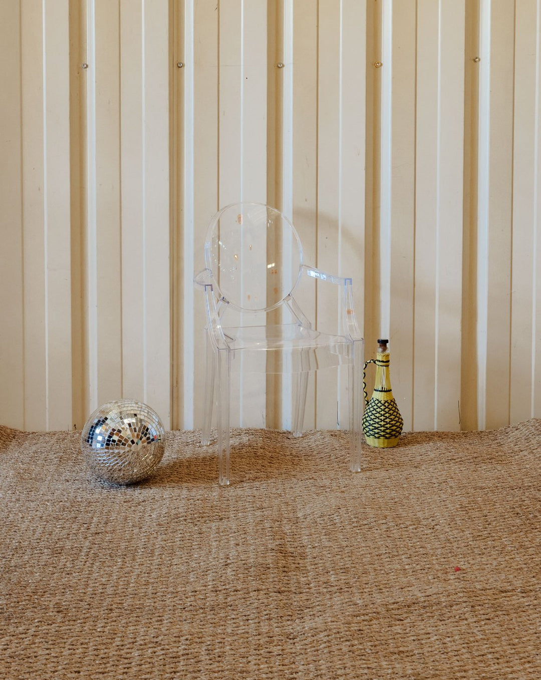 alma-chaise-plexiglass-1271-1