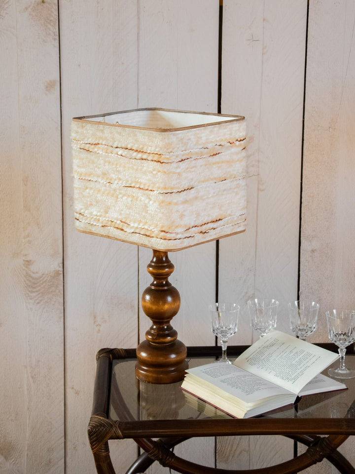 julia-lampe-à-poser-bois-574-3