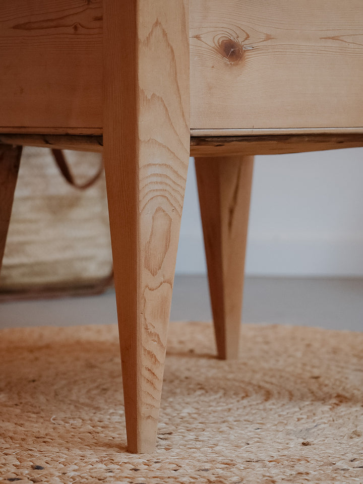 odile-table-chevet-pin-632-9