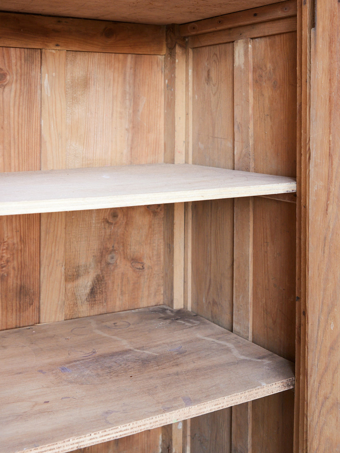 blandine-armoire-bois-parisienne-vintage-539-4