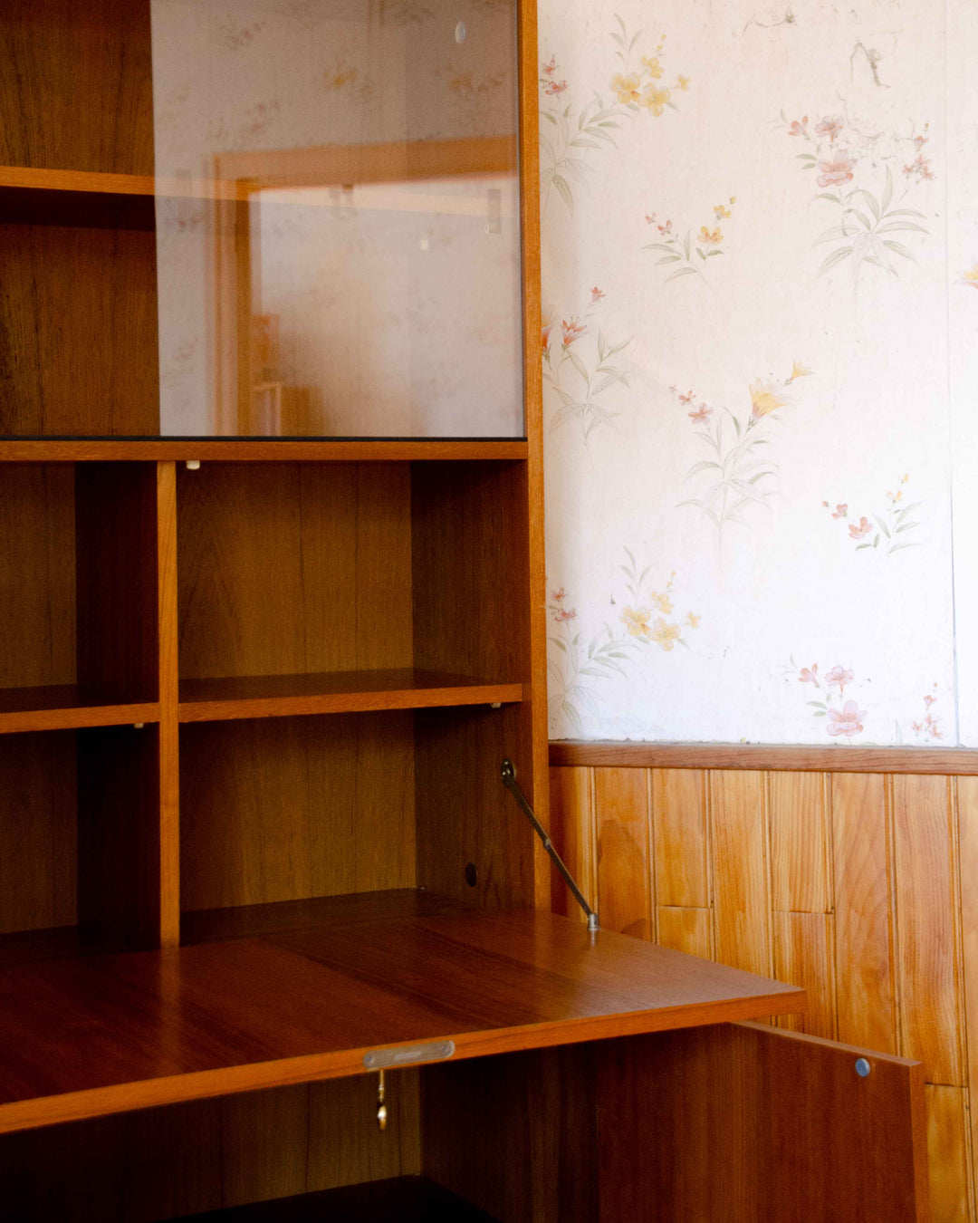 honore-secretaire-vitre-teck-214-4