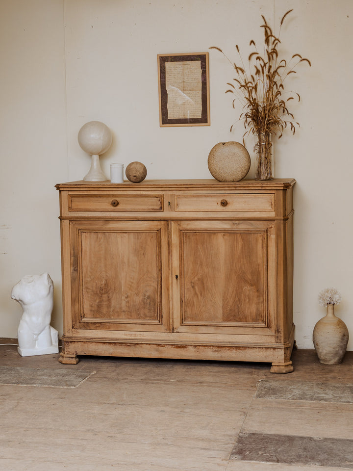 gilbert-buffet-noyer-1572-3