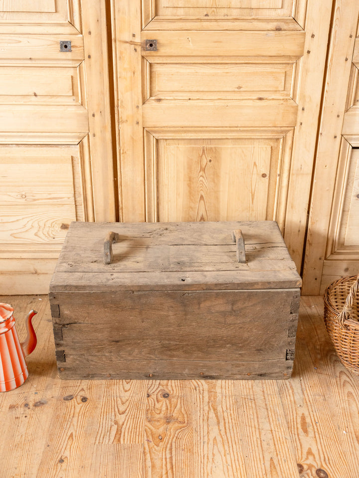 lucien-coffre-bois-166-5