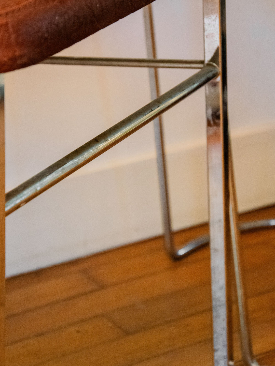 alma-chaise-simili-cuir-1354-8