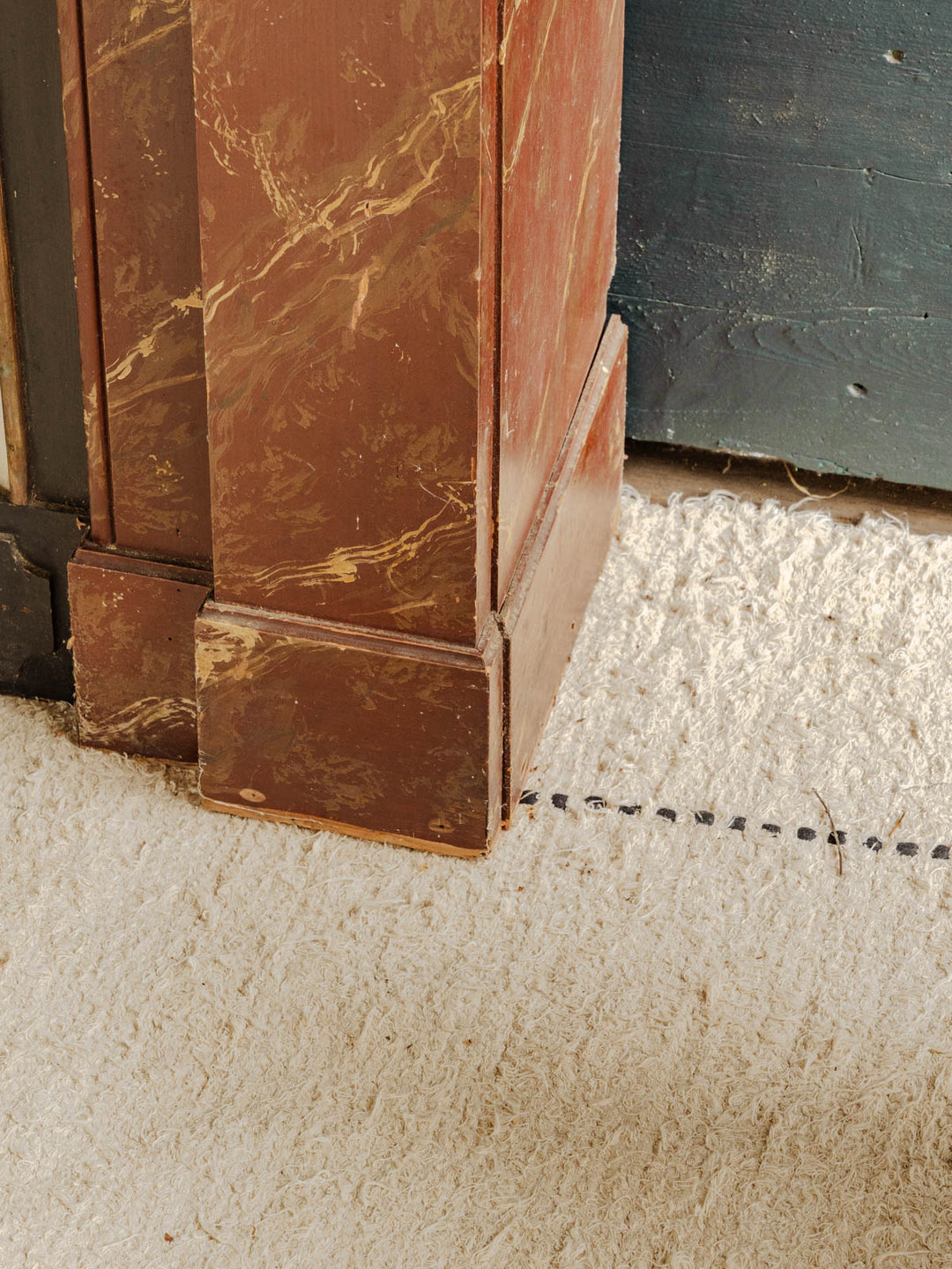 hippolyte-manteau-cheminee-bois-6-10