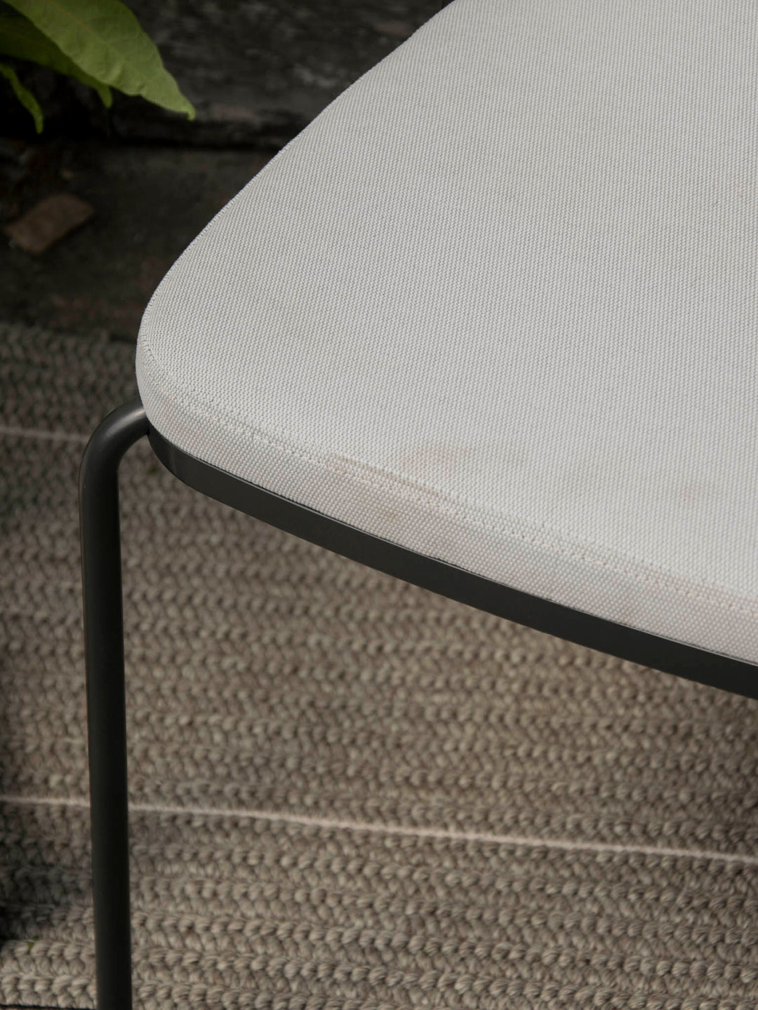 alma-chaise-metal-tissu-design-1757-3