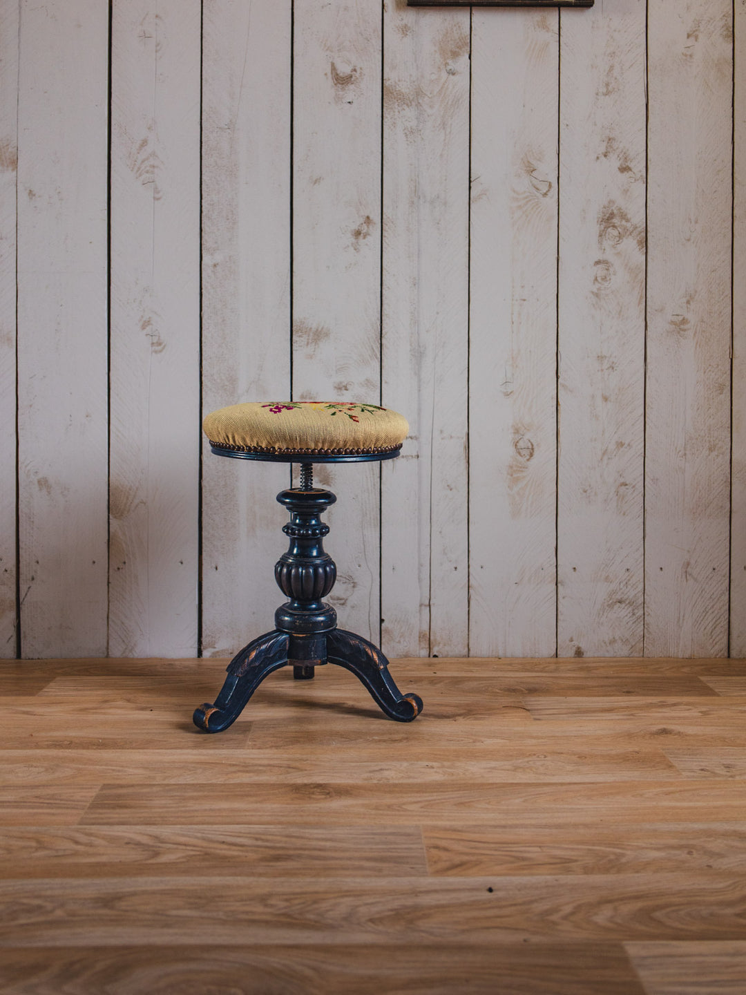 regis-tabouret-bois-792-6