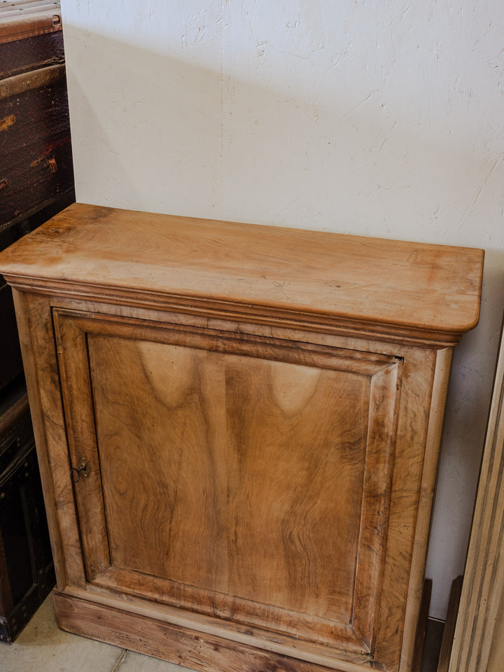 victoria-vitrine-bois-172-11