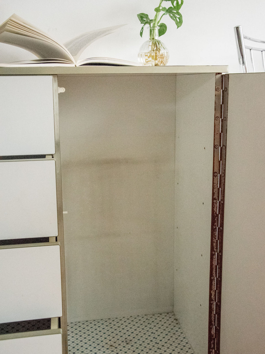 gustave-buffet-formica-514-5