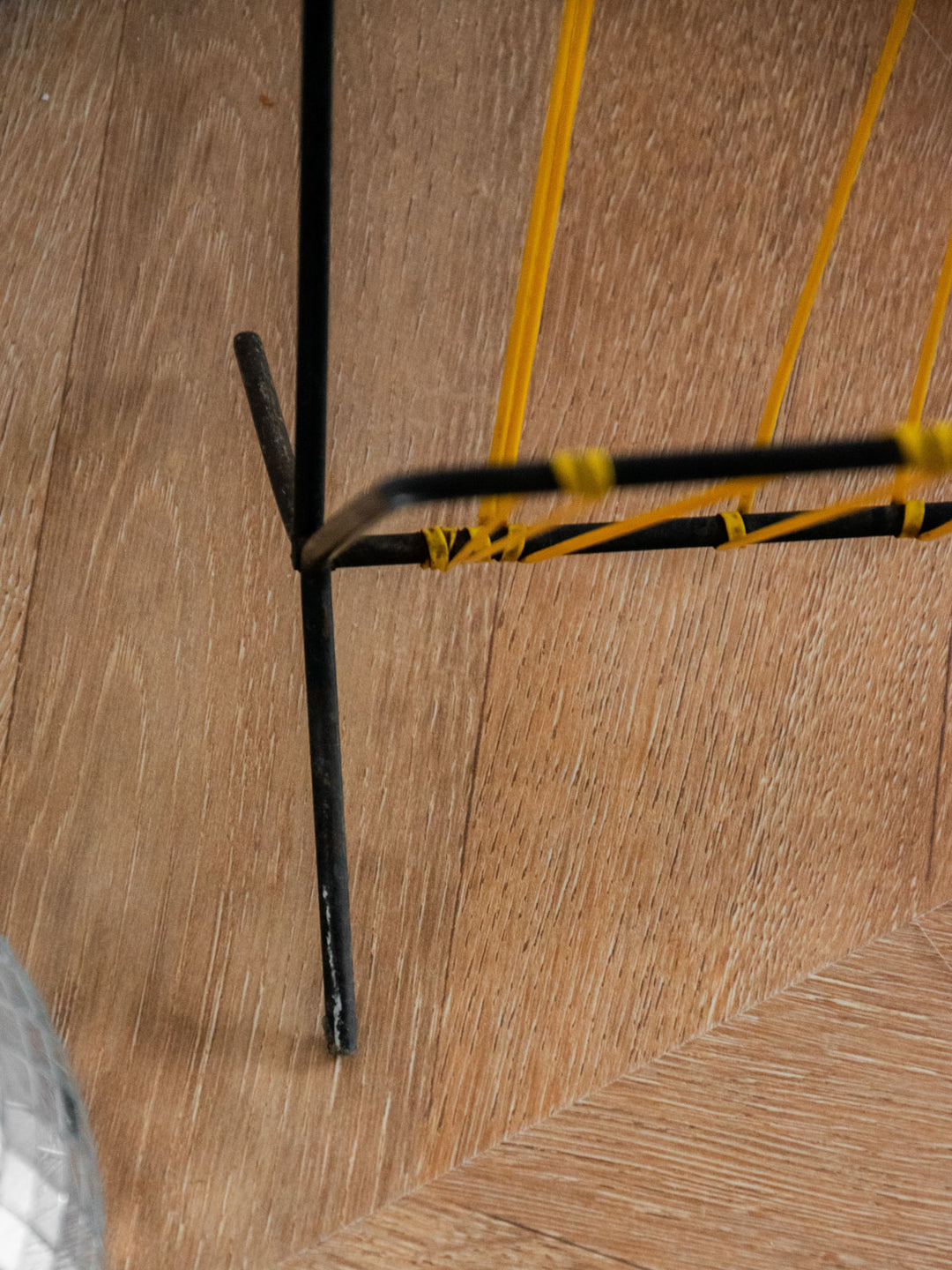 marius-porte-revues-metal-201-8