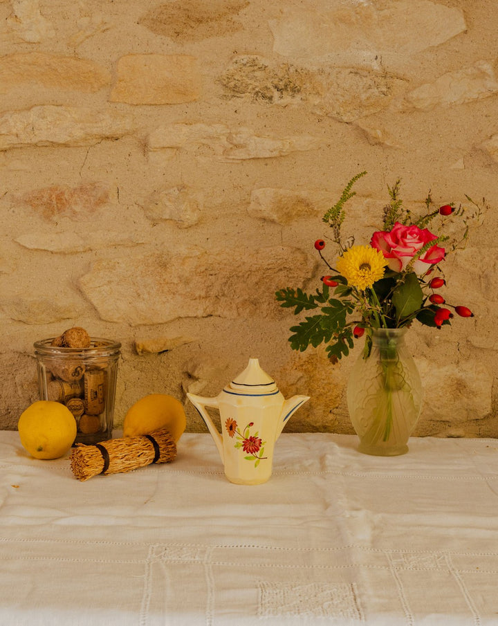 gabrielle-carafe-faience-171-1