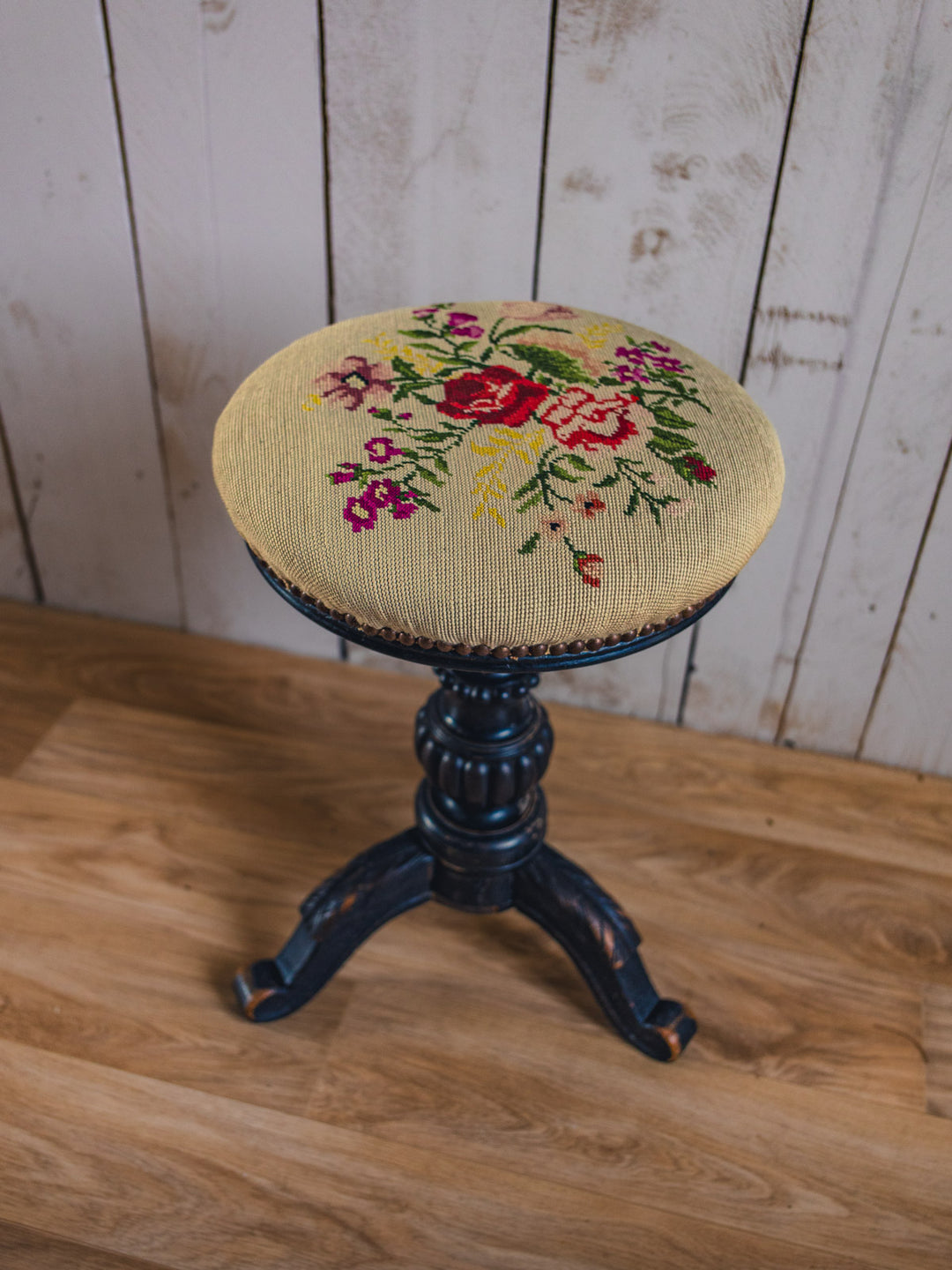 regis-tabouret-bois-792-3