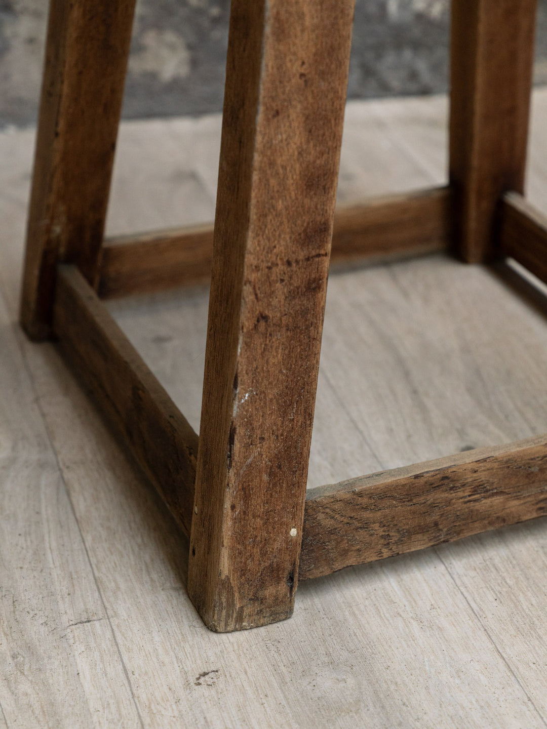 regis-tabouret-bois-1366-6