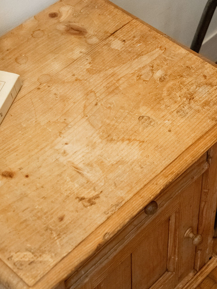 odile-table-chevet-bois-633-8