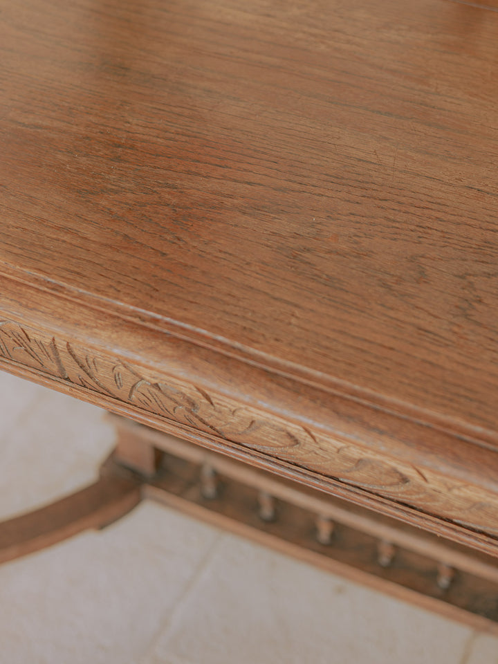 francine-table-appoint-bois-sculpté-moyen-âge-1113-8
