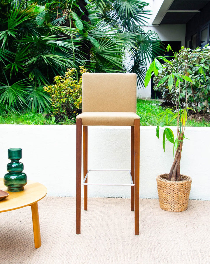 pierre-tabouret-bar-bois-674-1