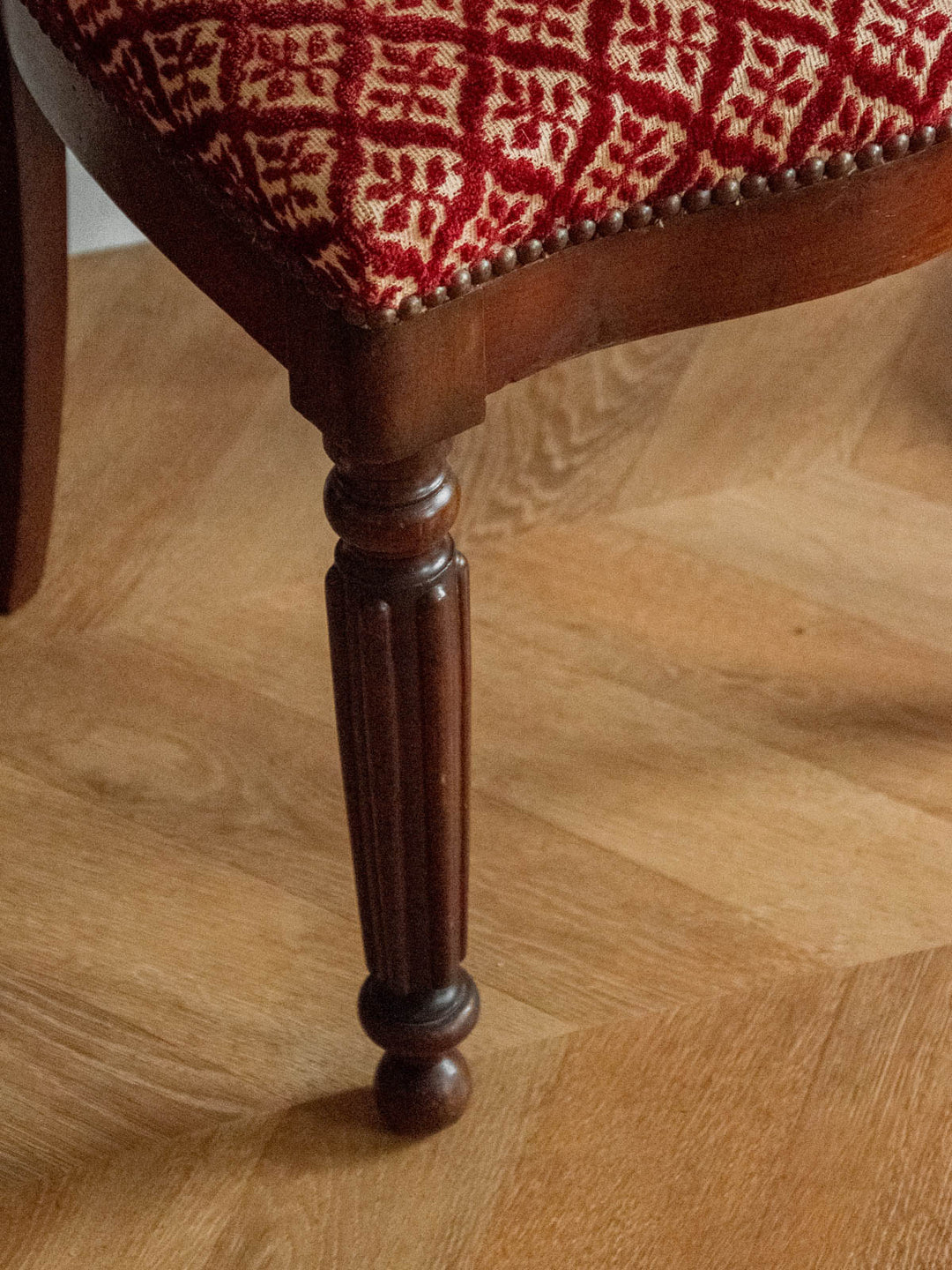 claude-chaise-bois-963-8