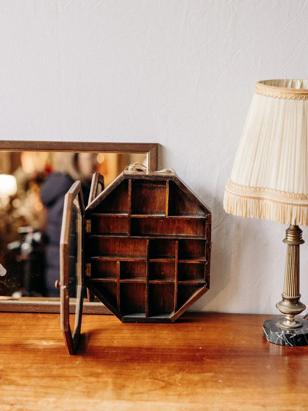 victoria-vitrine-bois-146-2