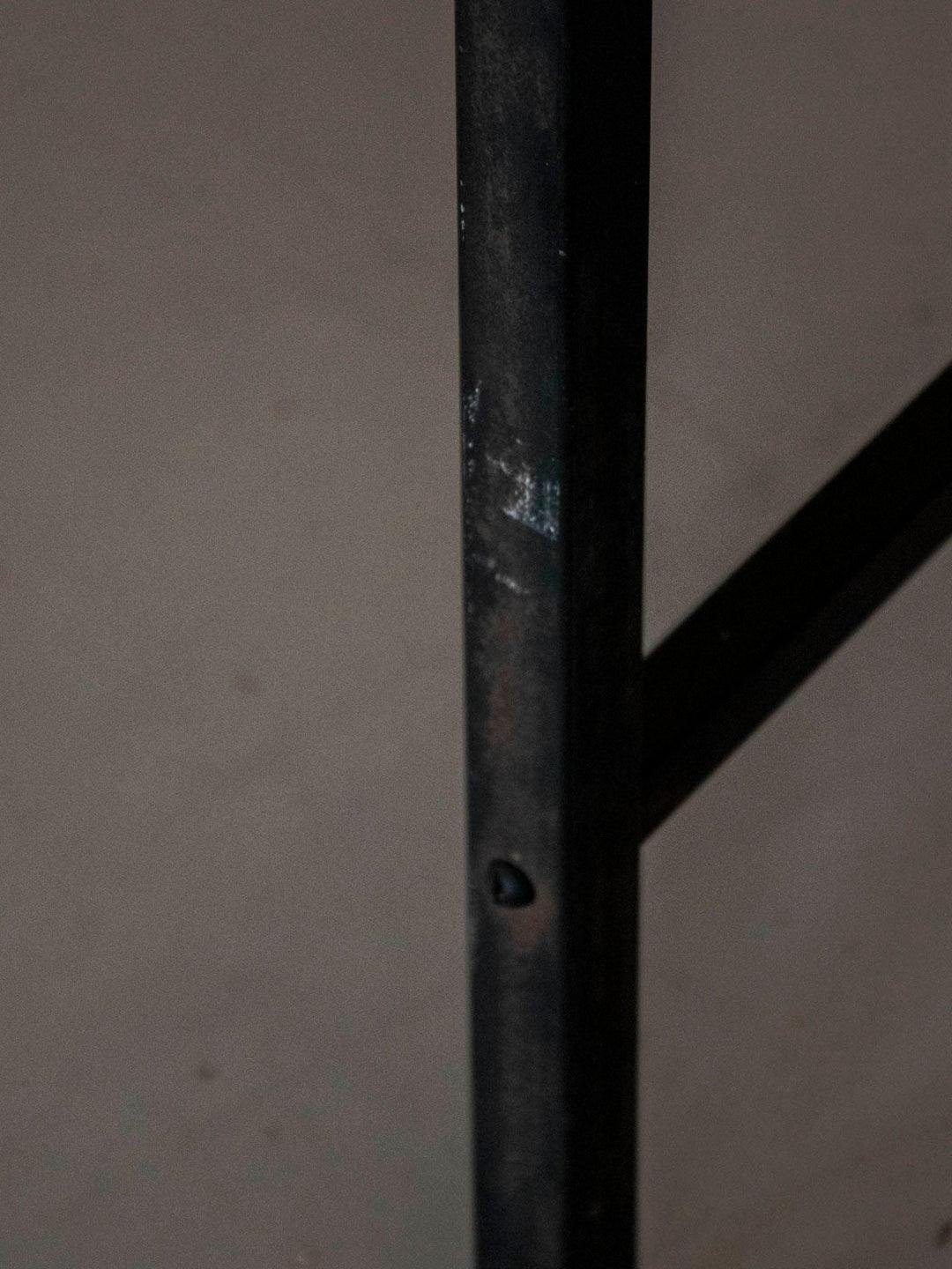 yvan-bureau-formica-524-10