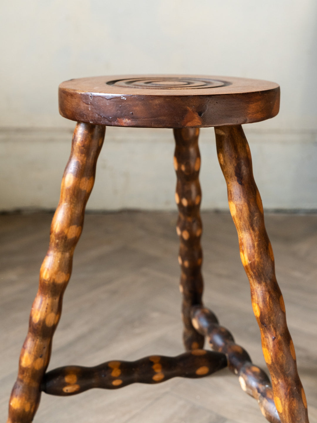 regis-tabouret-bois-1641-5