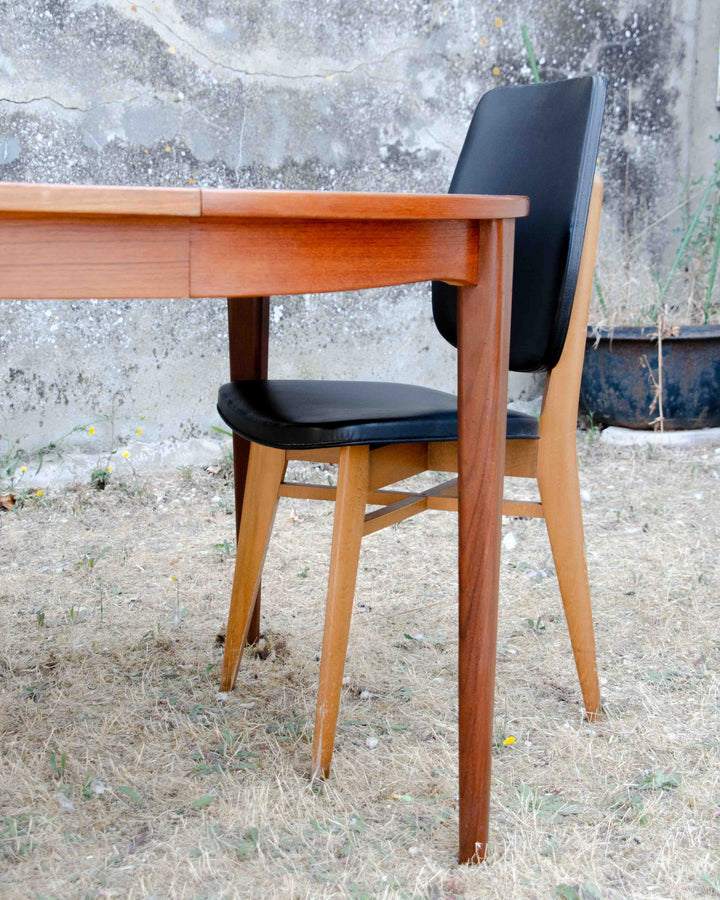 karla-table-a-manger-teck-scandinave-1217-8