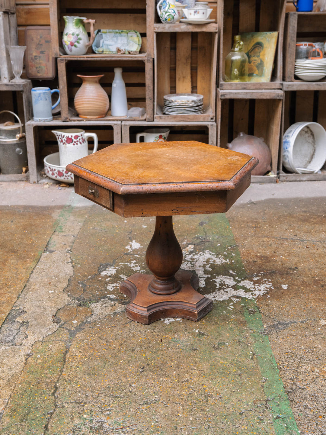 francine-table-appoint-hexagonale-bois-1498-3