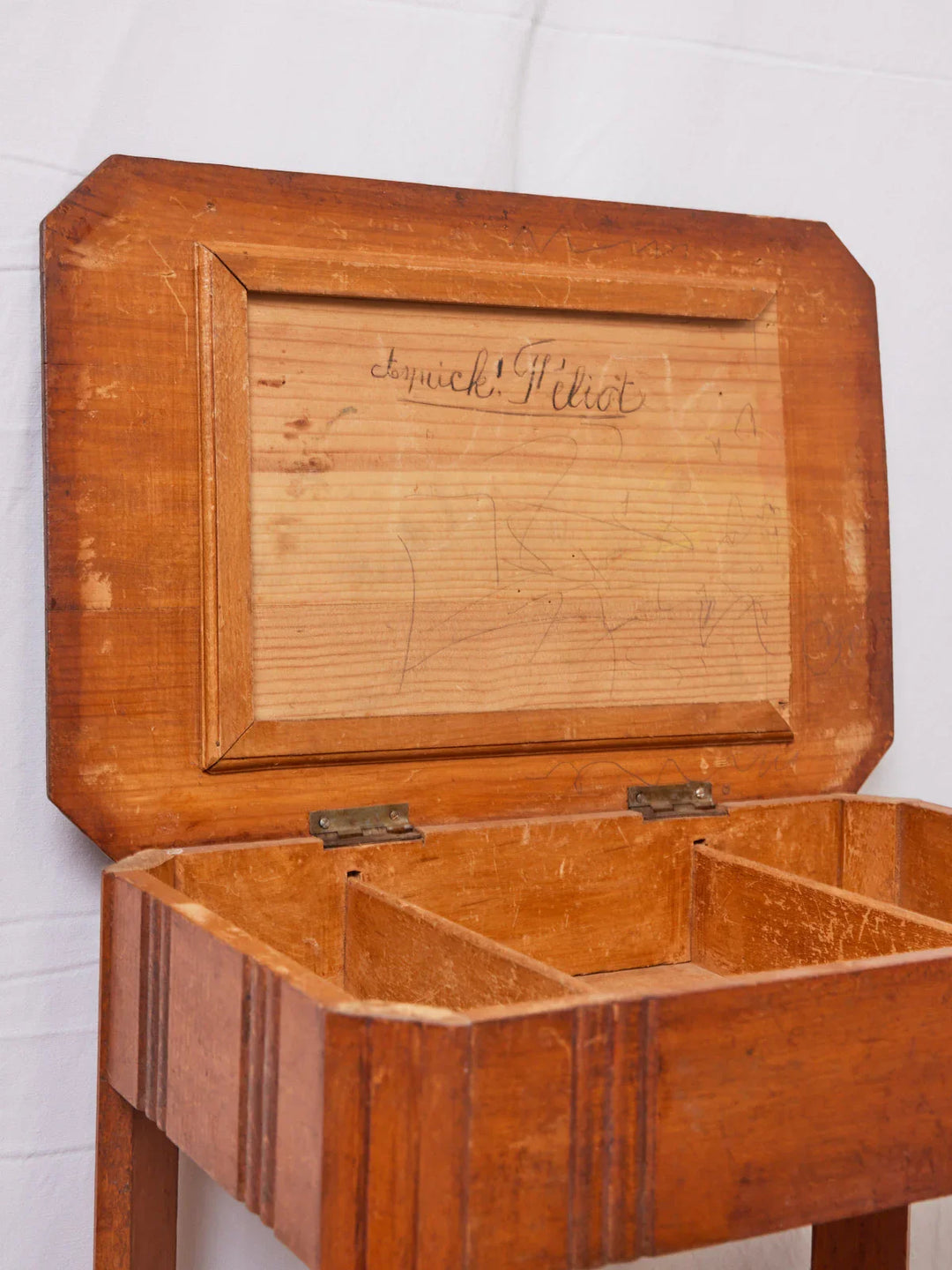 brigitte-travailleuse-bois-151-8