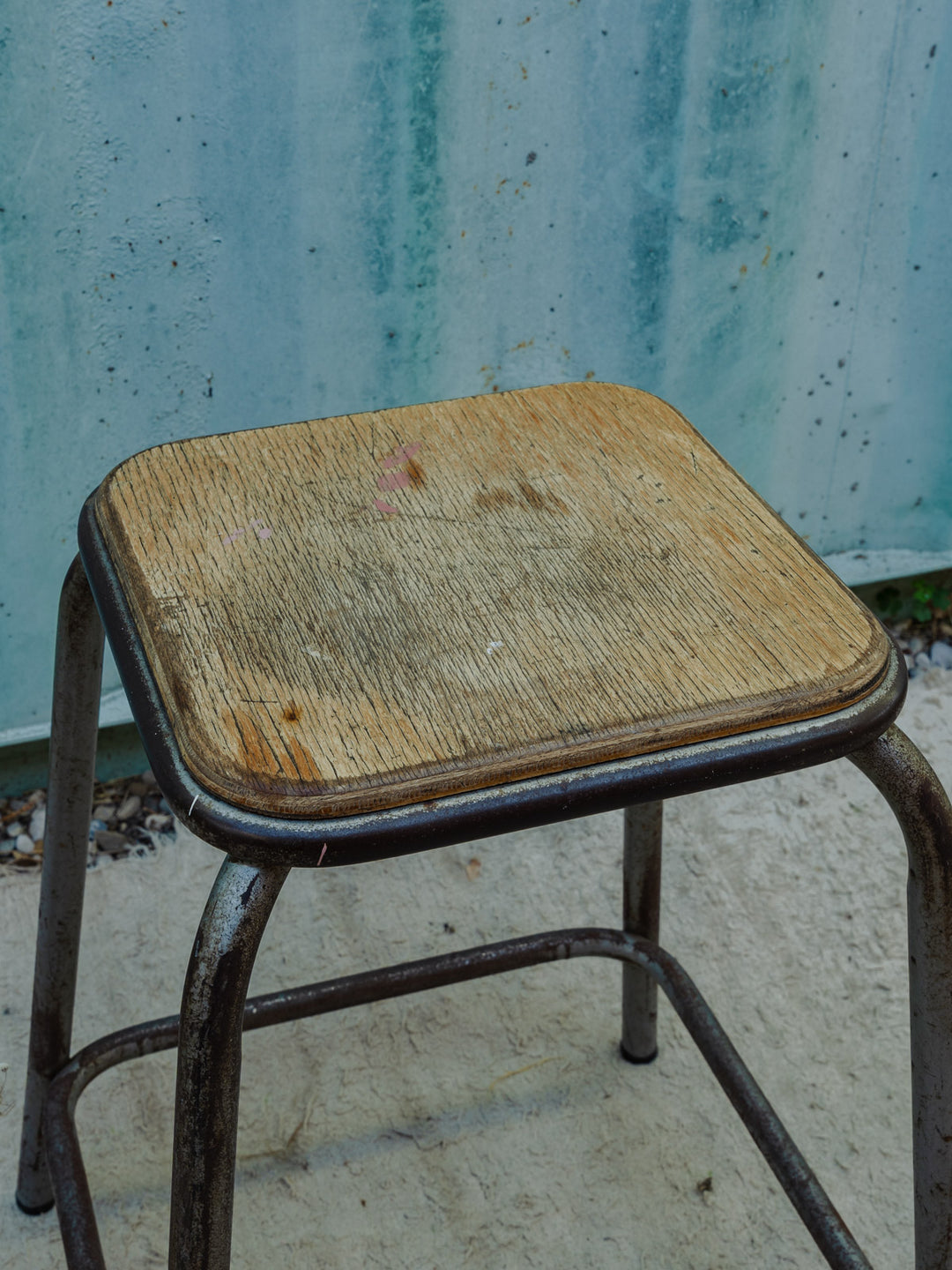 regis-tabouret-bois-1576-5