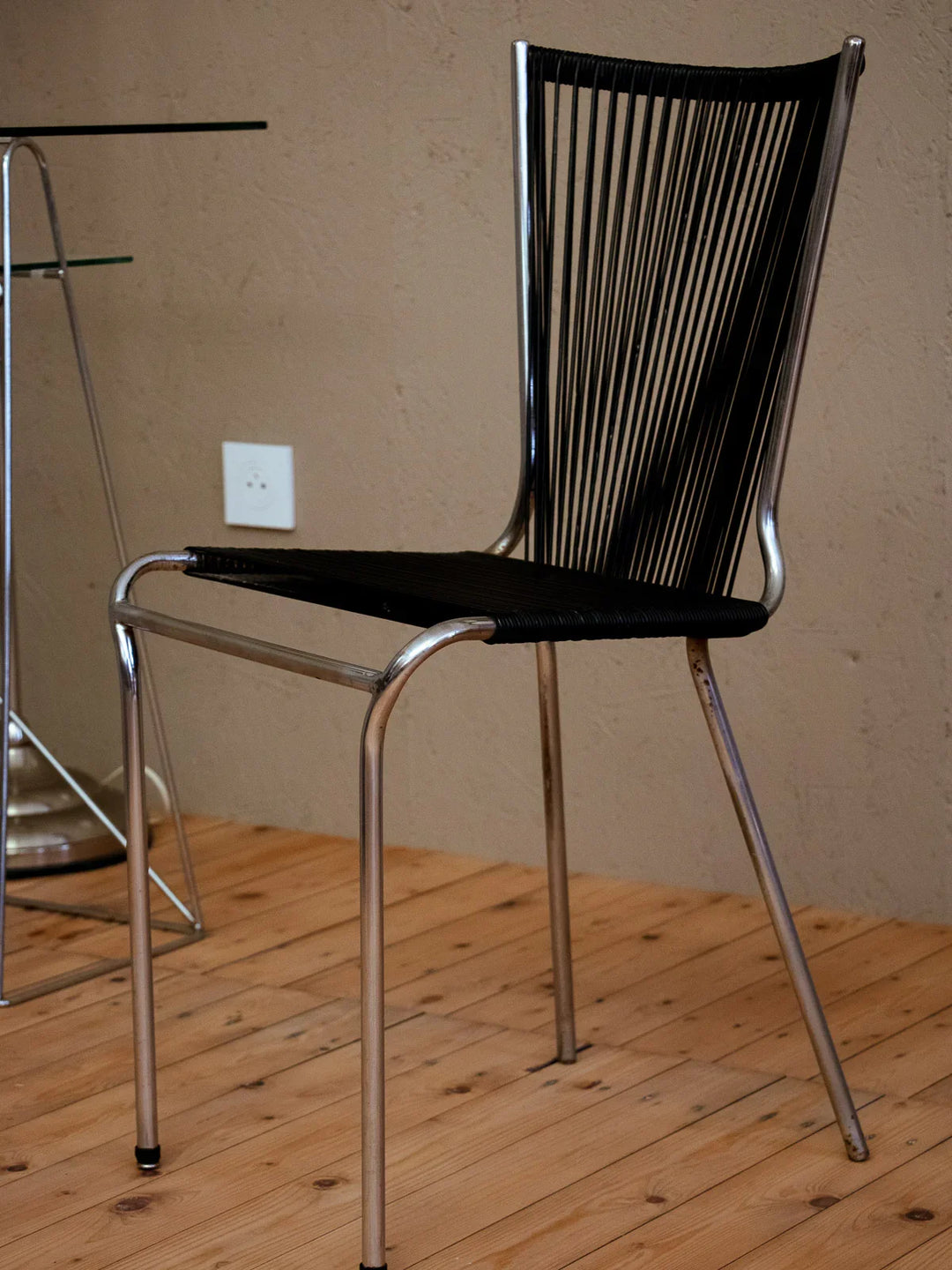 alma-chaise-plastique-1390-3