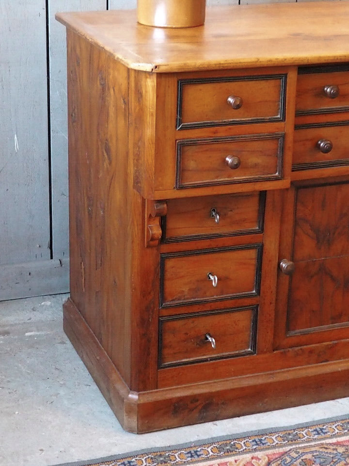 gilbert-buffet-bois-642-10