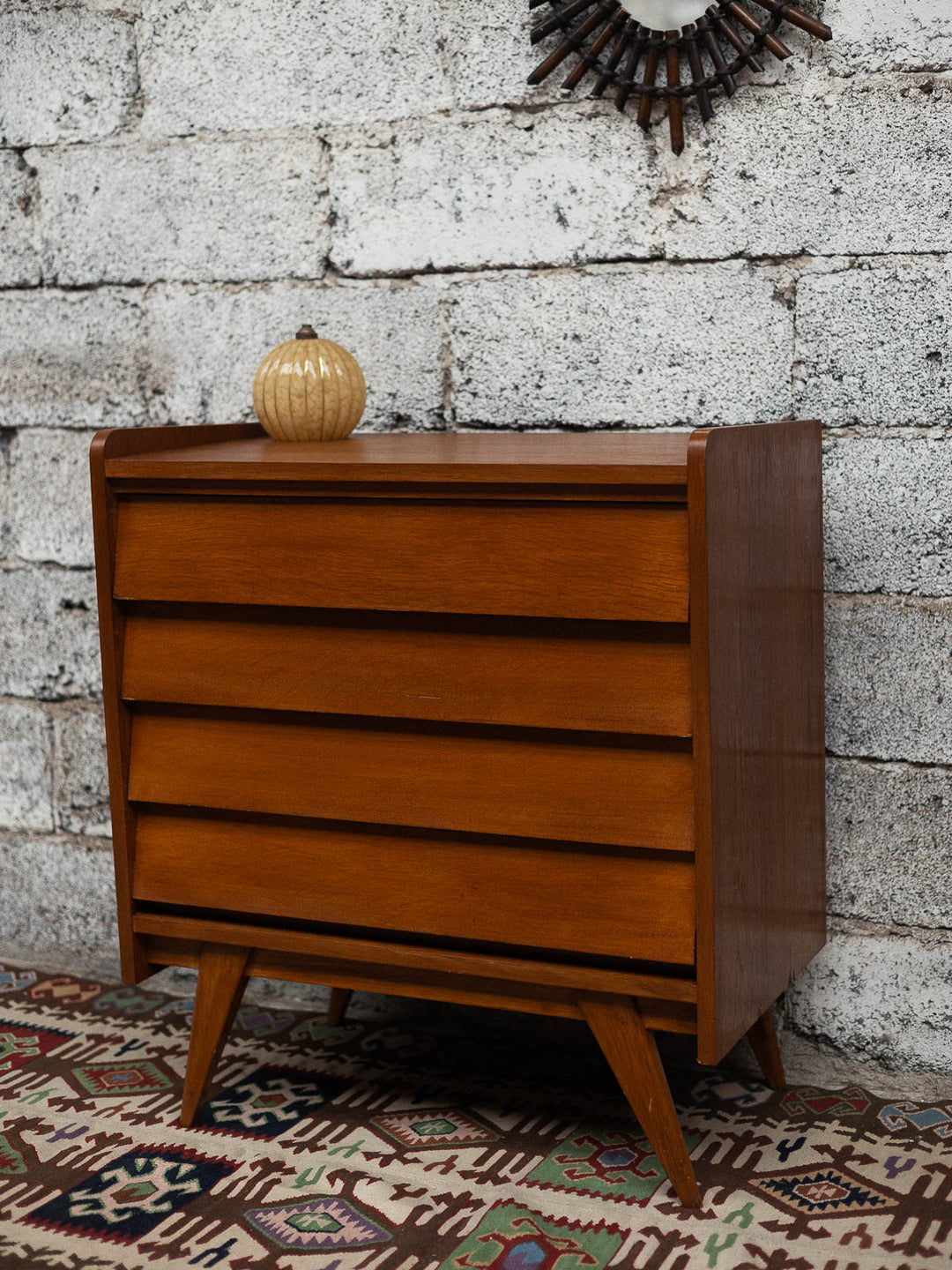 olga-commode-teck-compas-688-7