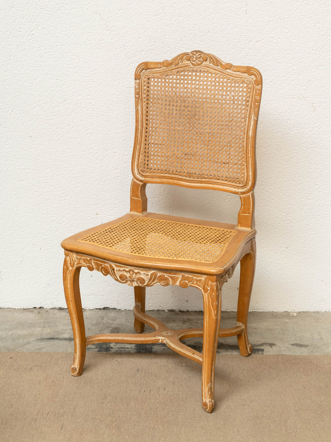 claude-chaise-bois-1420-3