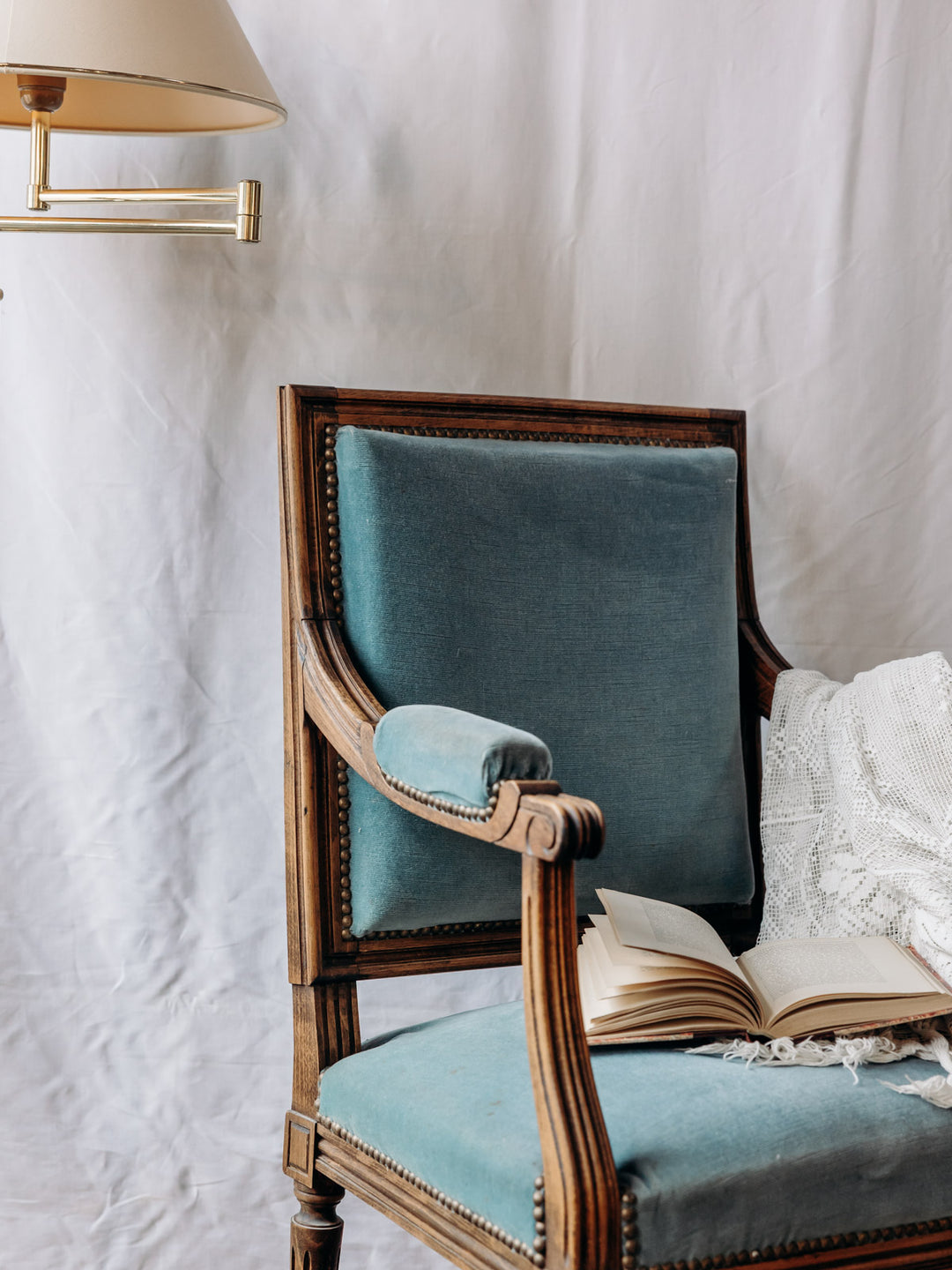 ernest-fauteuil-bleu-606-4