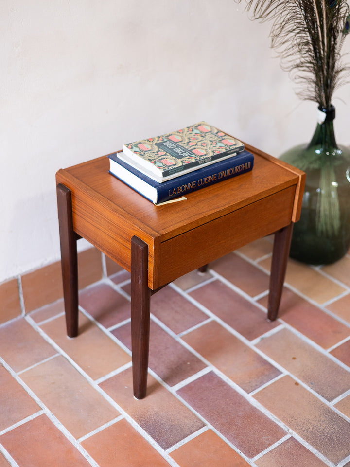 maia-table-chevet-bois-contemporaine-1570-4