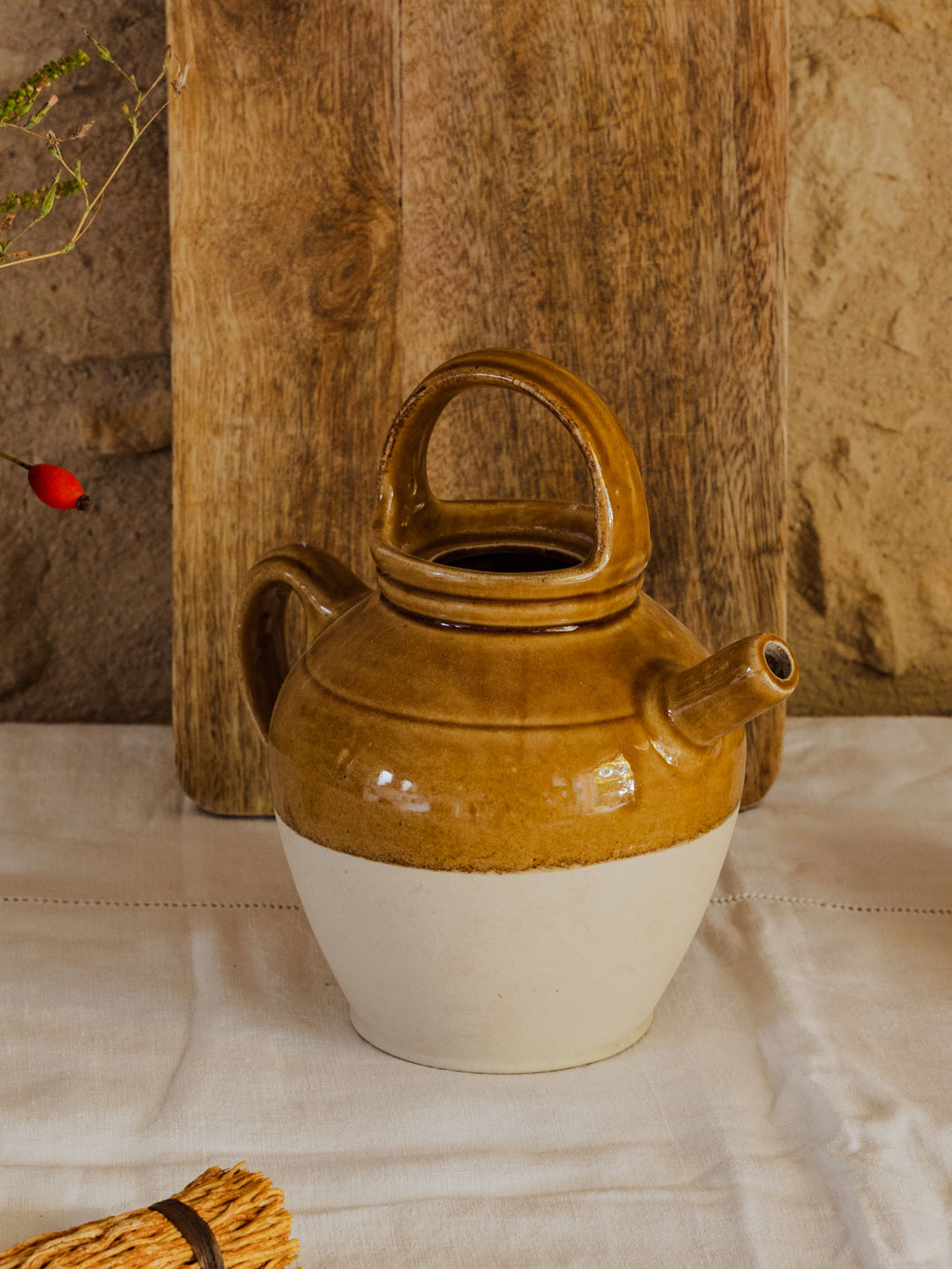 gabrielle-carafe-faience-167-3