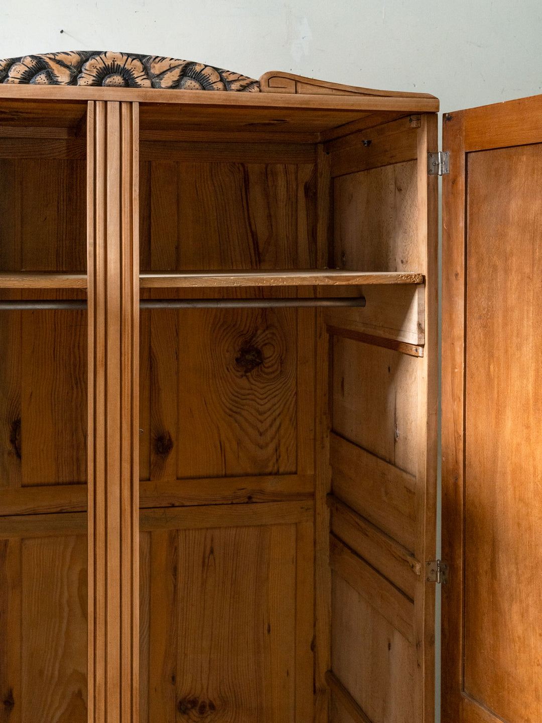 blandine-armoire-bois-498-5