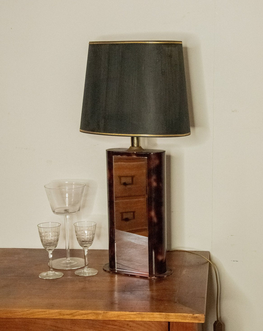 julia-lampe-à-poser-plastique-metal-verre-523-1