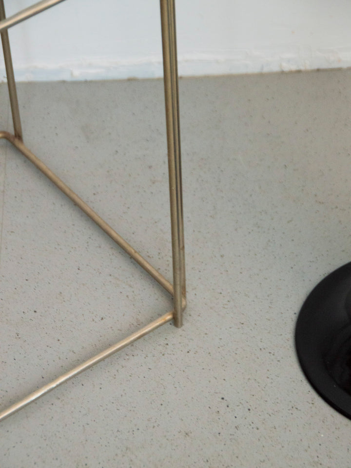 hanna-table-appoint-metal-1260-6