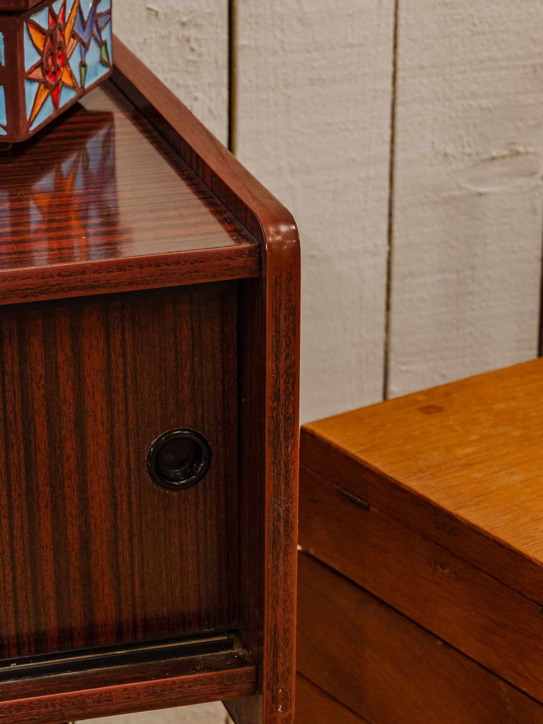 hanna-table-appoint-formica-774-8